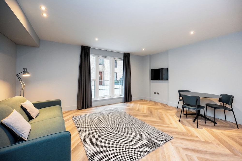 Standard Apartment, 1 Bedroom (Sleeps 4) thumbnail 6