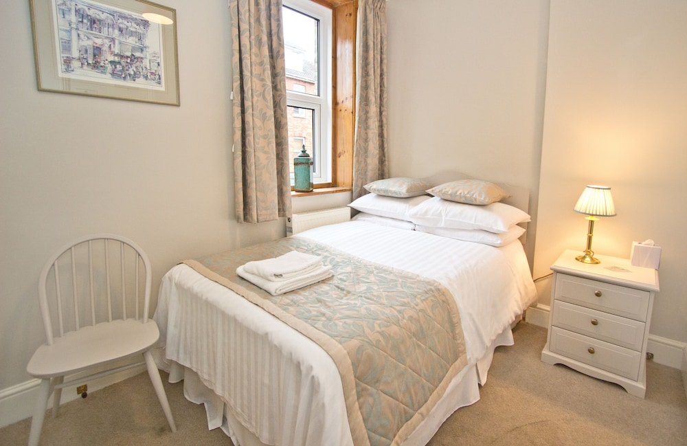 Basic Single Room photo 1