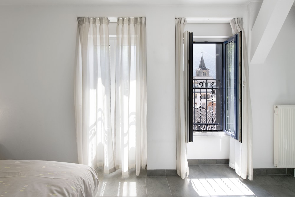 Family Triple Room, Lake View photo 1