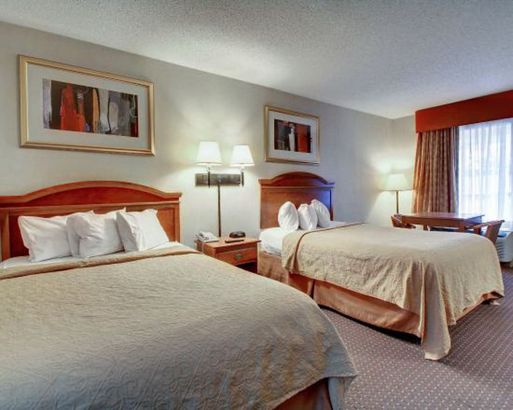 Room, 2 Double Beds, Non Smoking - Photo 3