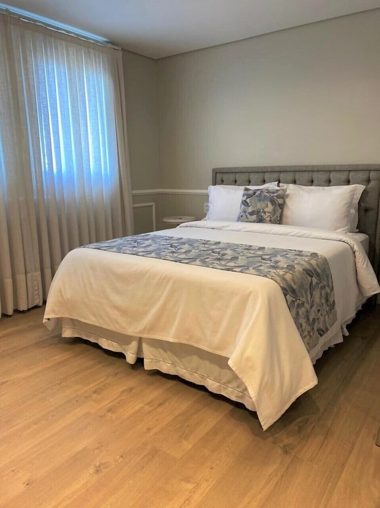 Economy Double or Twin Room, City View