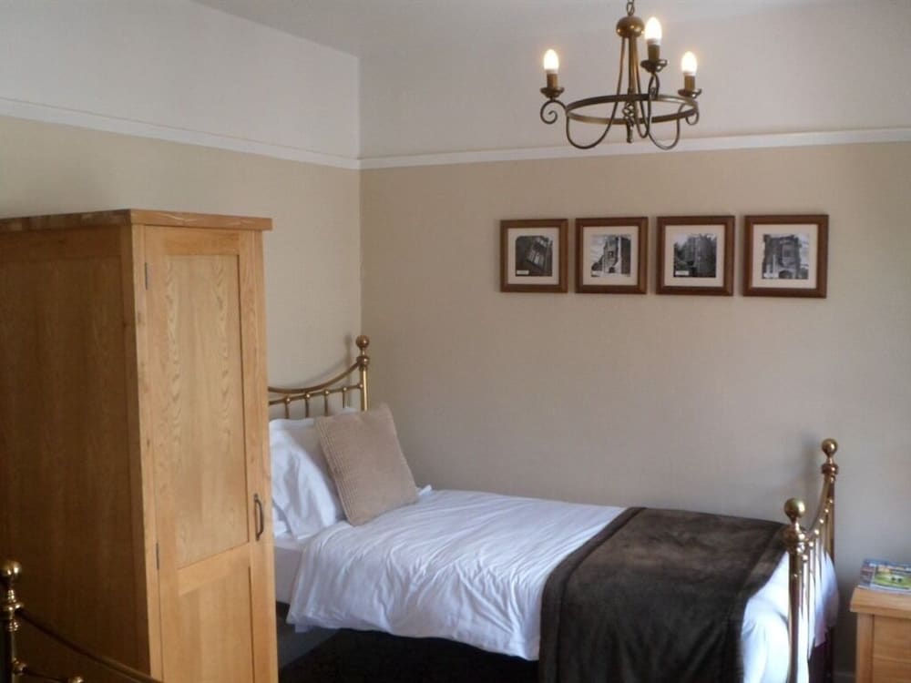 Standard Suite, Ensuite (Wey) photo 2