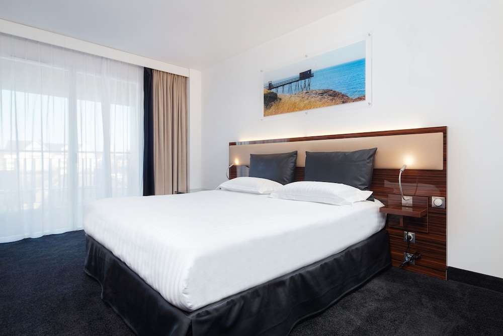 Double Room (First) - Photo 2