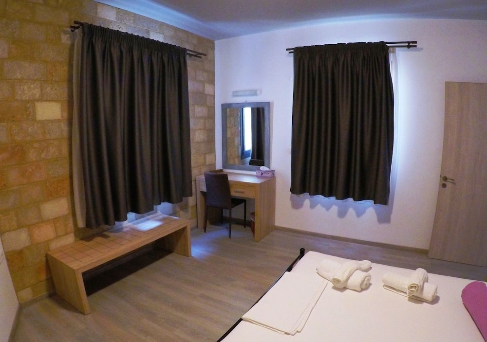 Suite, 1 Bedroom photo 3