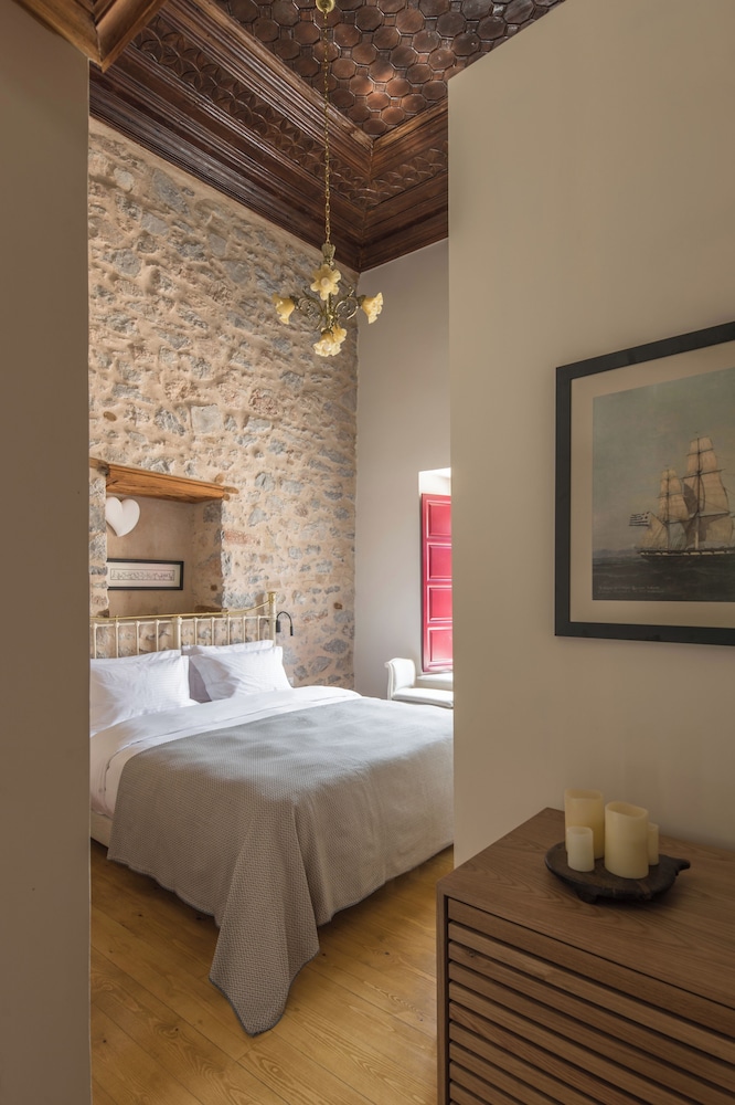 Standard Double Room, City View
