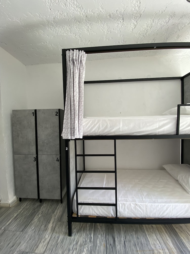 Comfort Quadruple Room - Photo 5