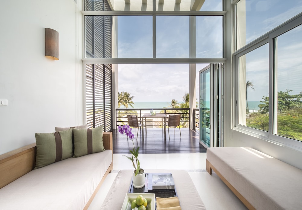 1 BR Pool Residence - Photo 7