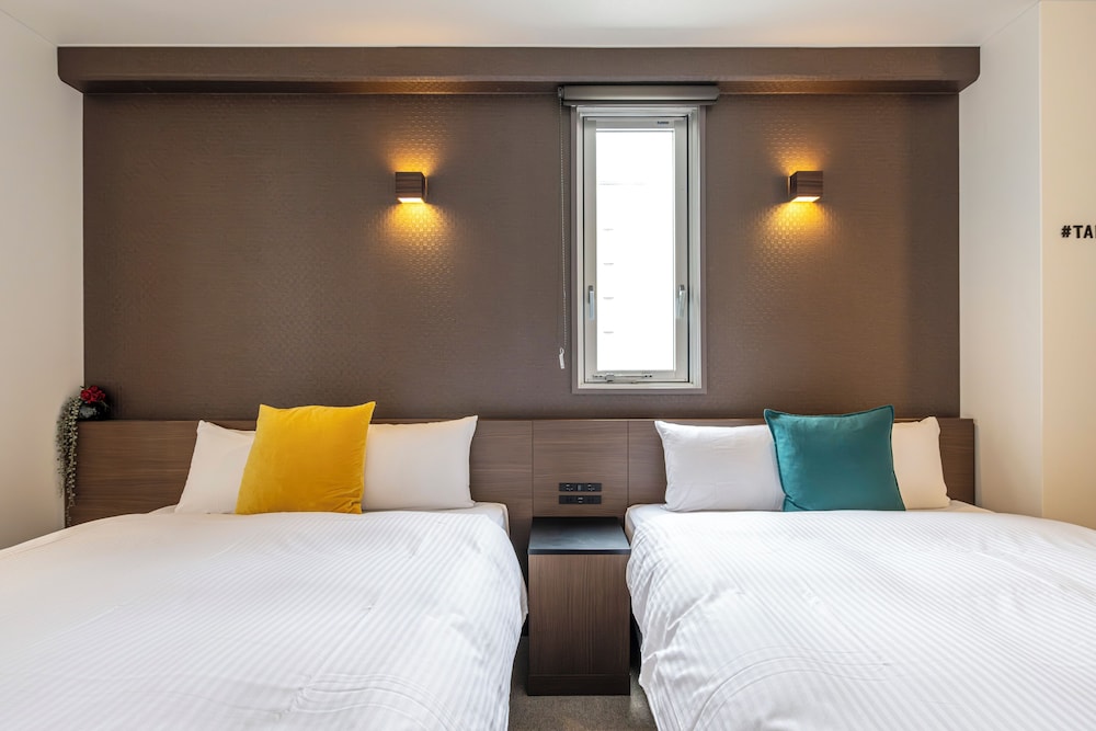 Double or Twin Room, Non Smoking, Private Bathroom - Photo 1