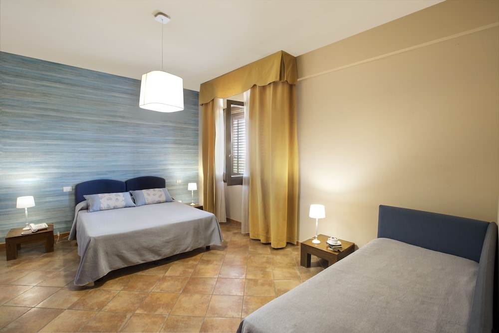 Triple Room photo 3