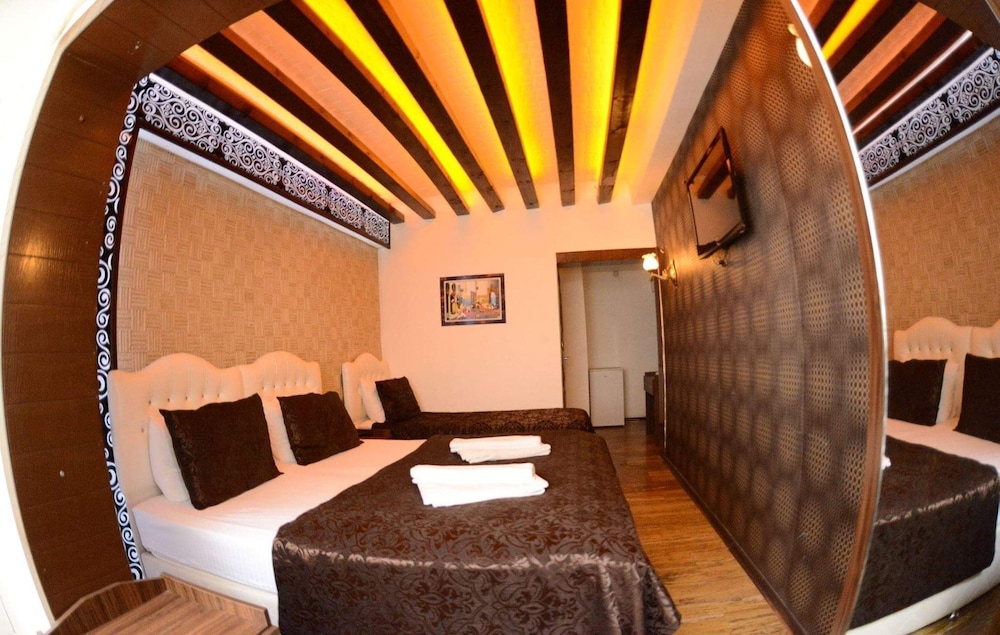 Standard Triple Room photo 3