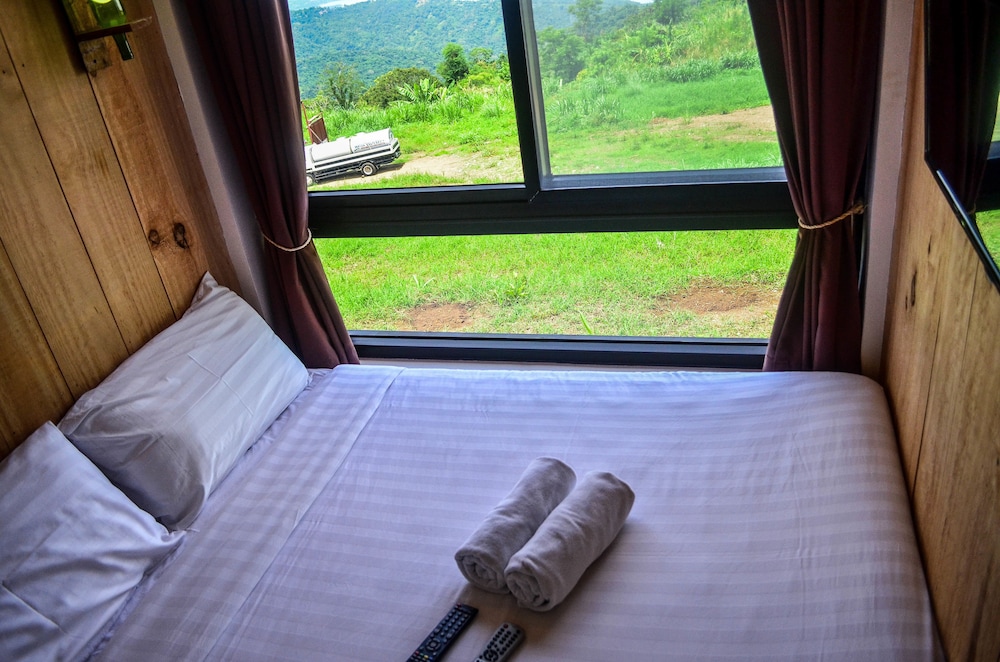 Lake View Room photo 3