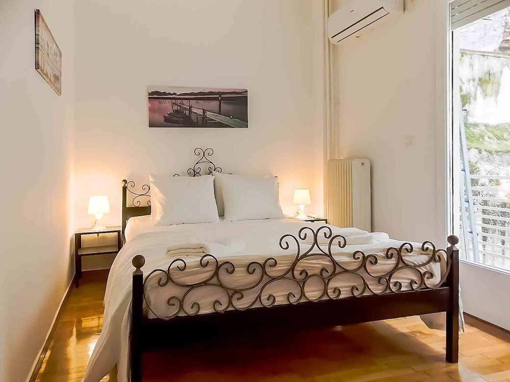 Basic Apartment