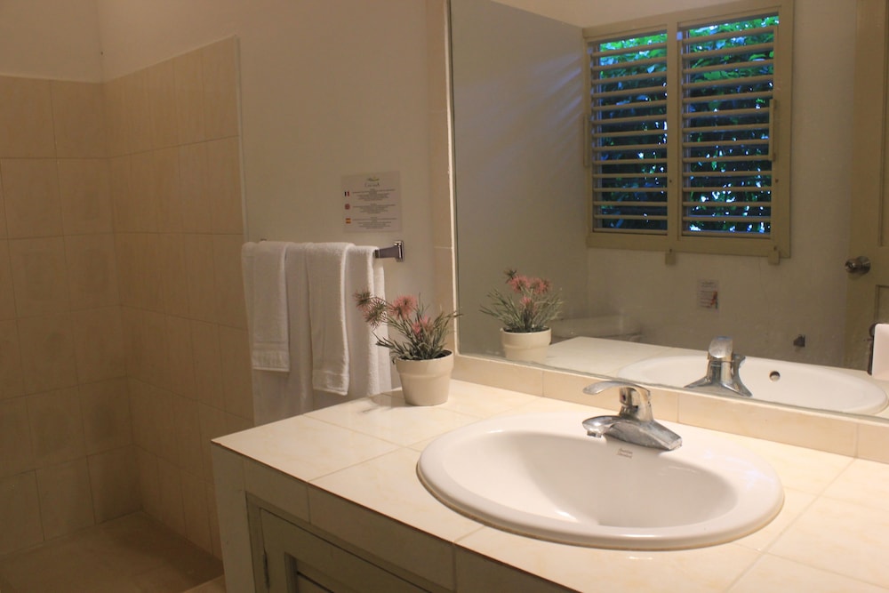 Classic Room, Multiple Beds, Accessible (no A/C) photo 3