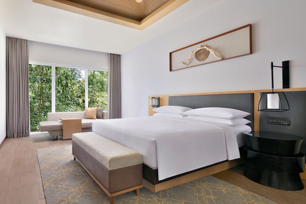 Suite, 1 Bedroom, Garden View - Photo 7
