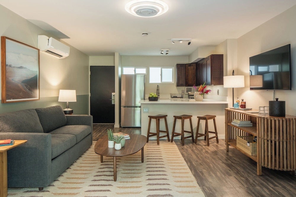 Apartment Suite photo 1