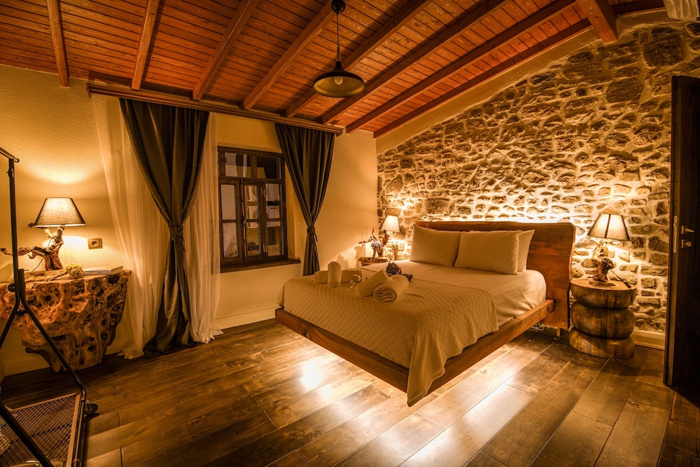 Luxury Room, Annex Building