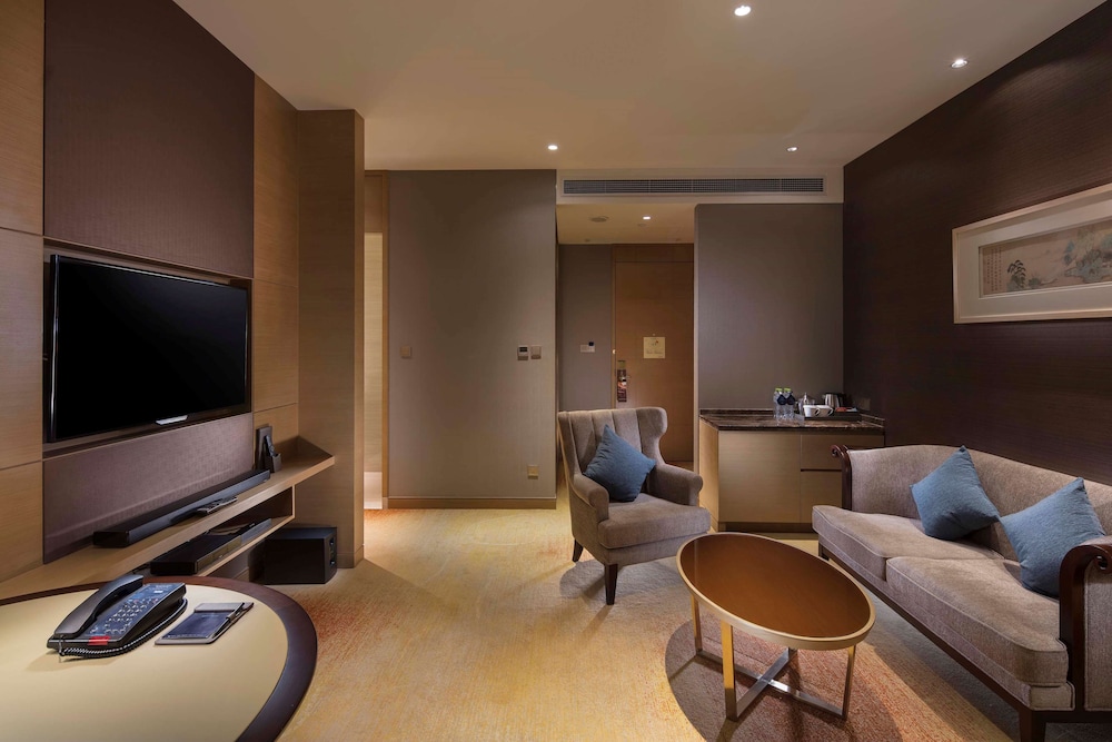 Elegant Suite Seaview photo 3