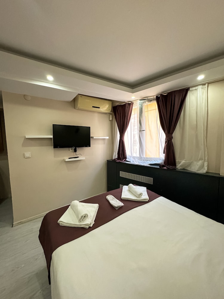 Standard Room photo 1