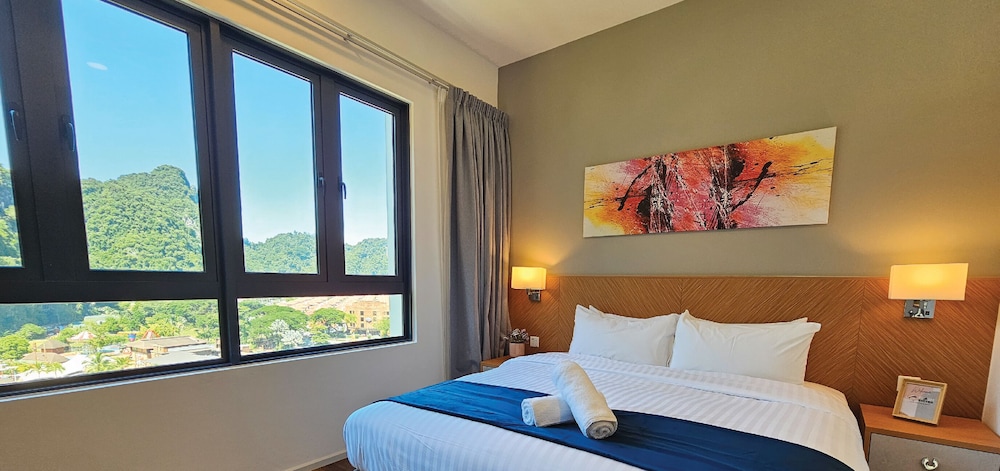 Premium Suite, 3 Bedrooms - Photo 4