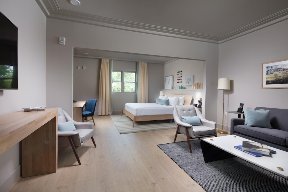 Junior Suite, 1 King Bed