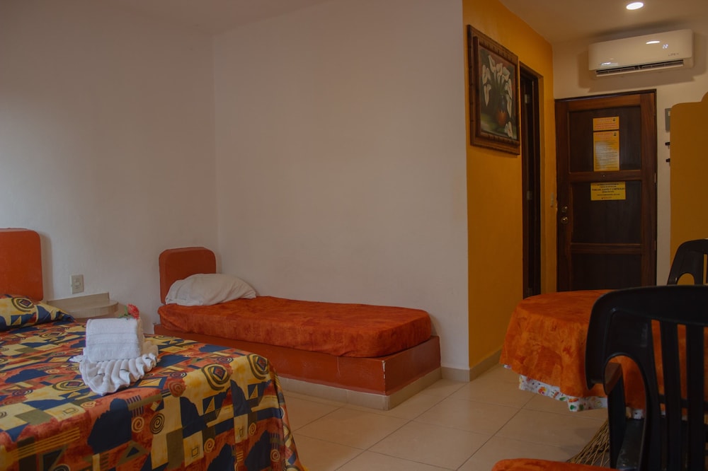Standard Room photo 3