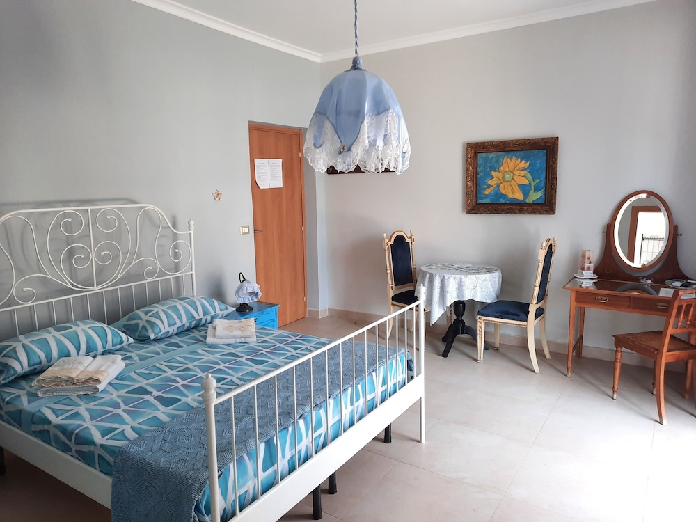 Comfort Double Room, City View photo 3