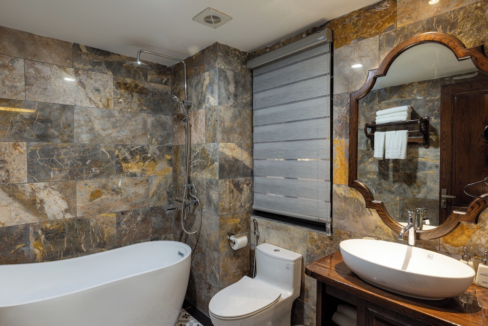 Standard Triple Room - Photo 5