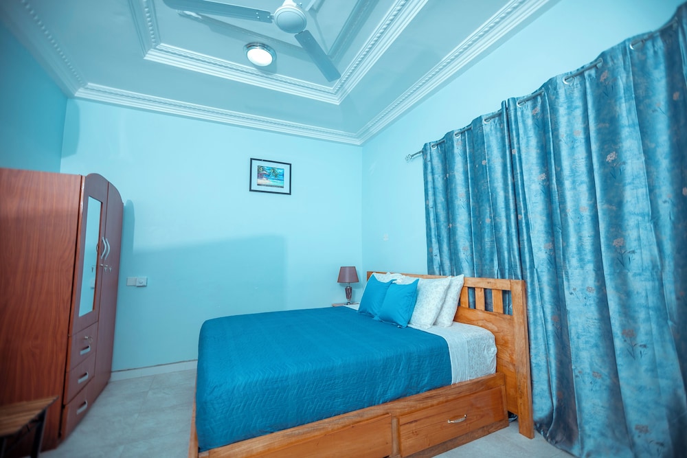 Economy Single Room, 1 Double Bed, Private Bathroom, Ground Floor