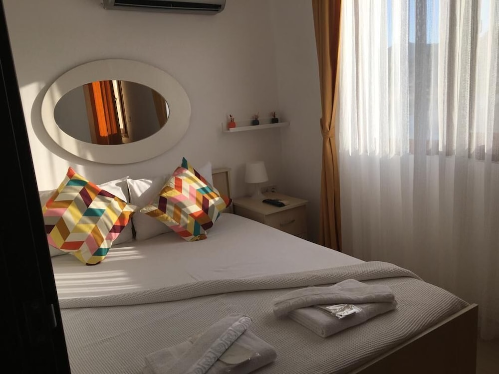 Economy Room photo 1