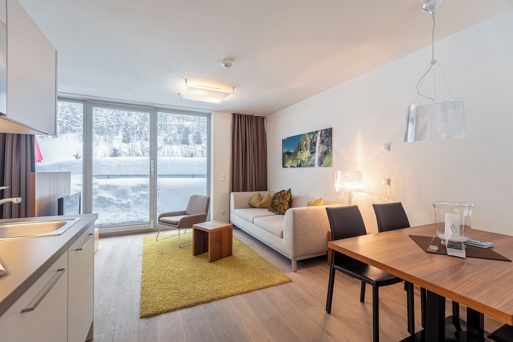 Ferienwohnung mit 1 Schlafzimmer & Sommer Pool