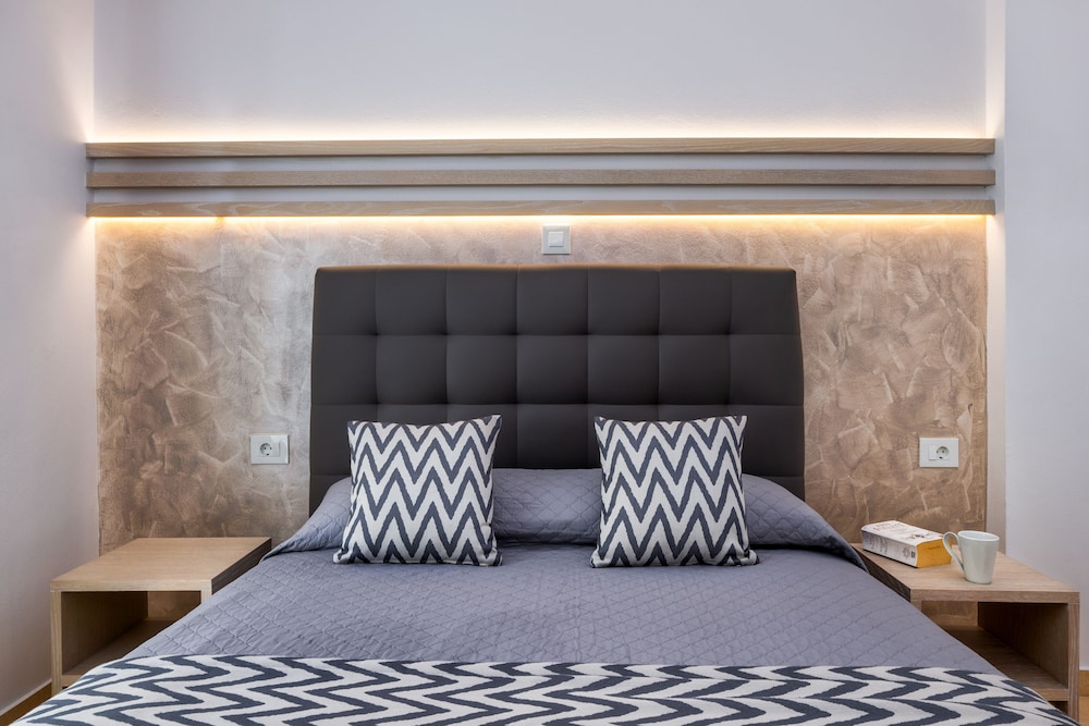 Standard Double Room - Photo 4