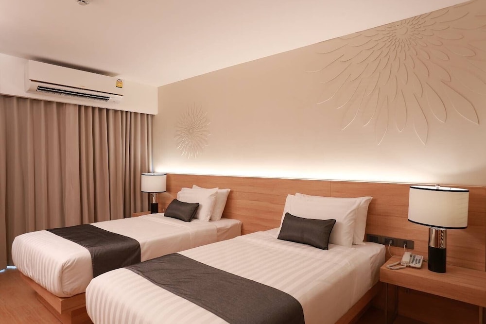 Deluxe Twin Room photo 1