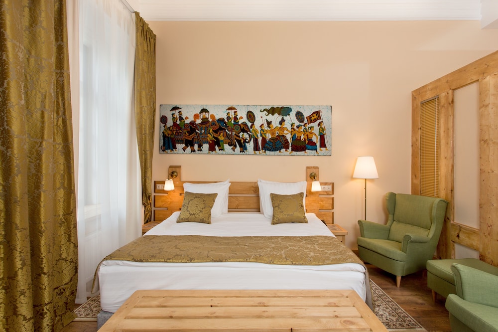 Studio Suite photo 2