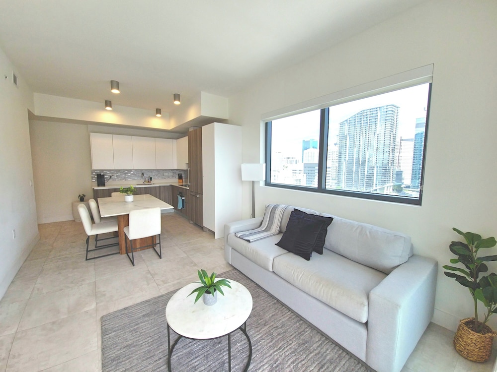 Deluxe Apartment, Balcony, City View photo 1