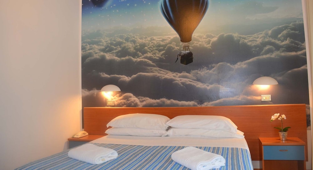 Double or Twin Room photo 1