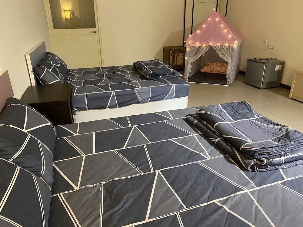 Family Quadruple Room photo 1