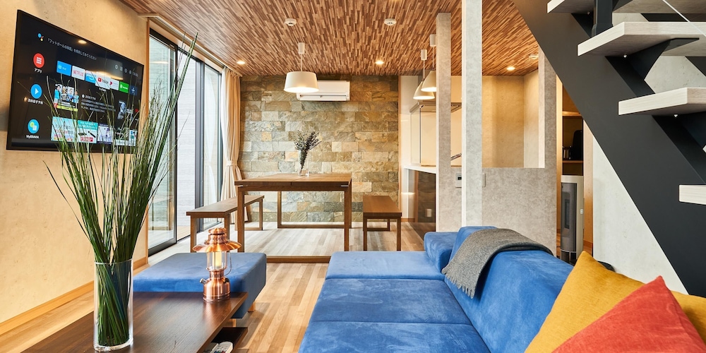 (105_No pets allowed) maisonette room - Photo 2