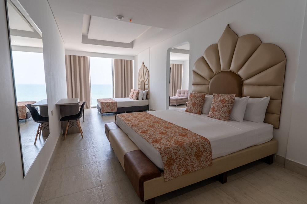 Master Suite Ocean View photo 3