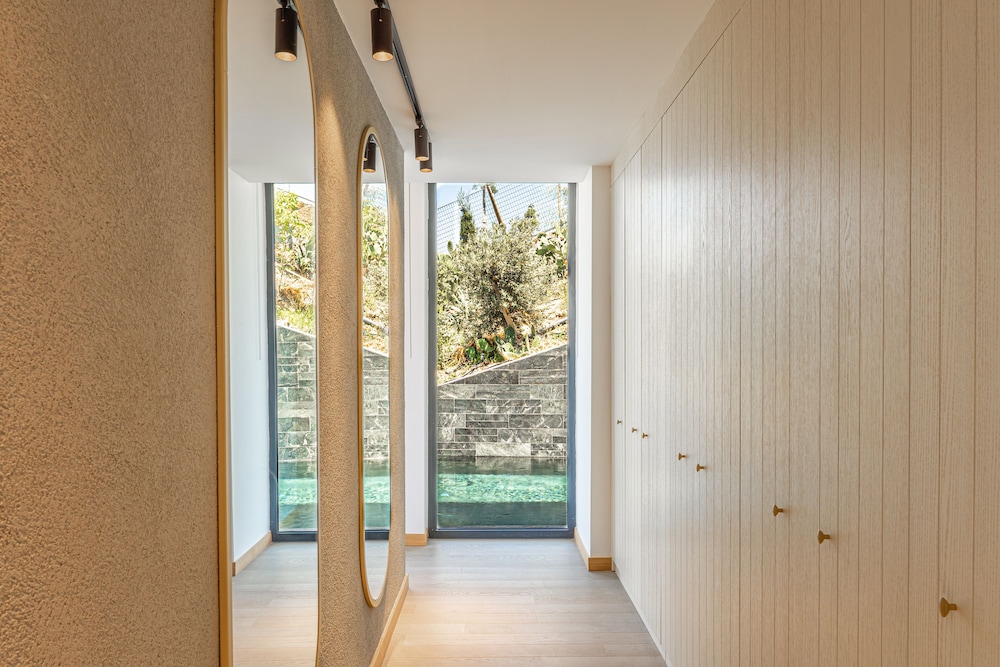 4+1 Villa Residence with Private Pool - Photo 4