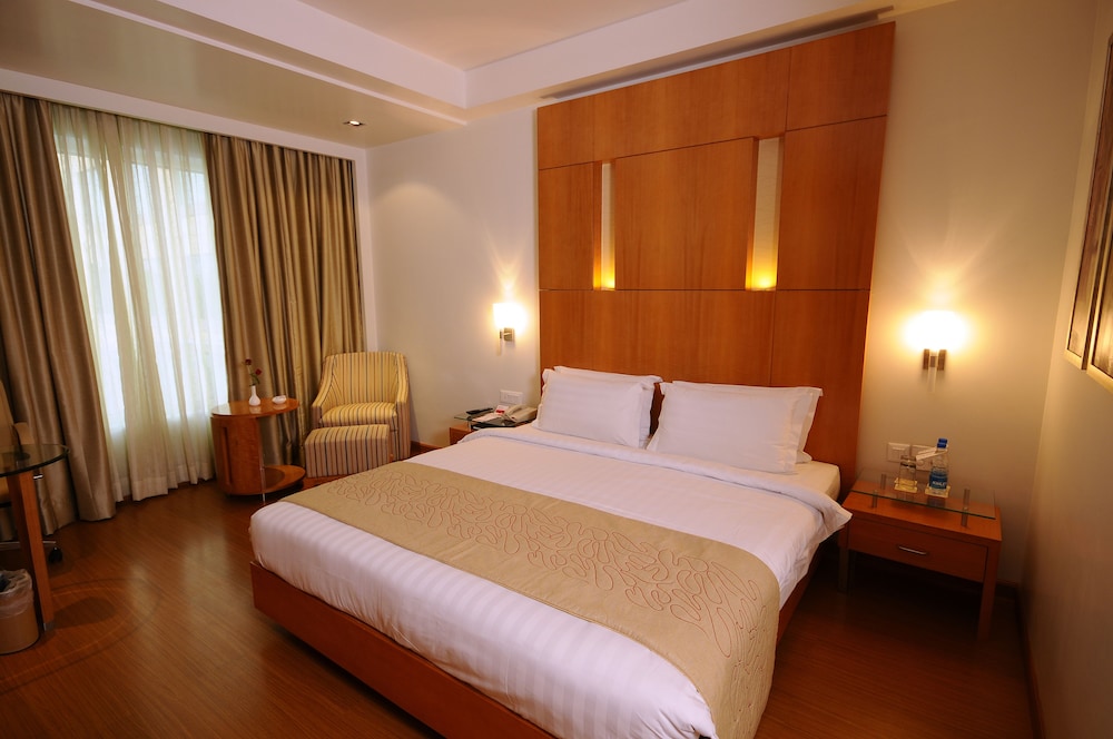Business Room, 1 Double Bed, Non Smoking (Club) - Photo 3