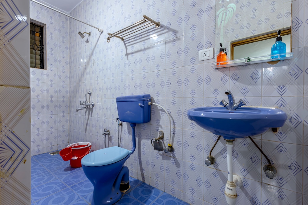 Standard Double Room, Private Bathroom photo 2