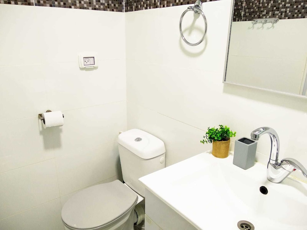 Economy Studio Suite photo 3