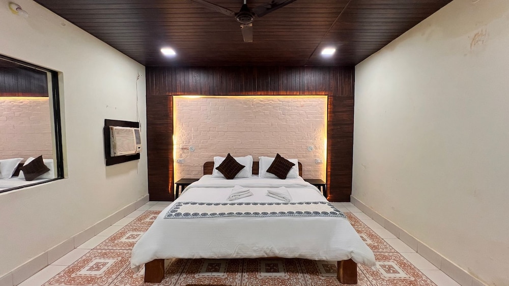 Deluxe Double or Twin Room, Resort View