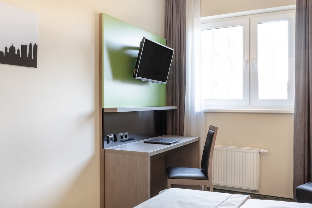 Double Room Single Use (Design) photo 3