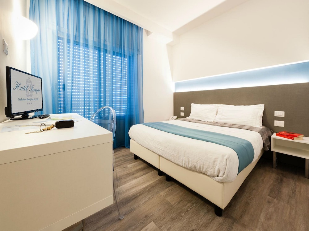 Superior Double or Twin Room photo 1