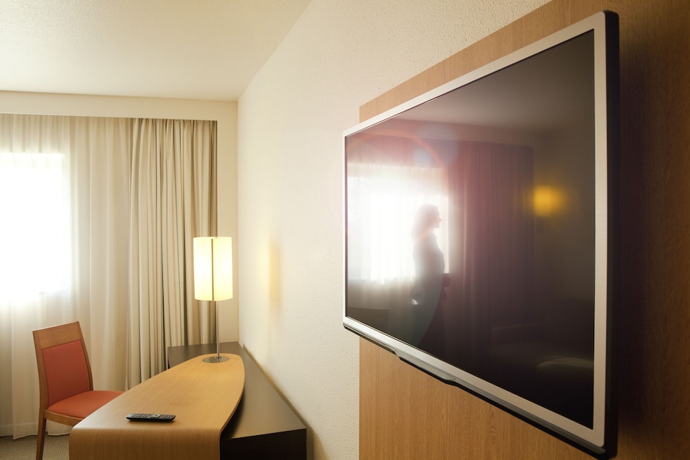 Executive Double Room, 1 Double Bed - Photo 9