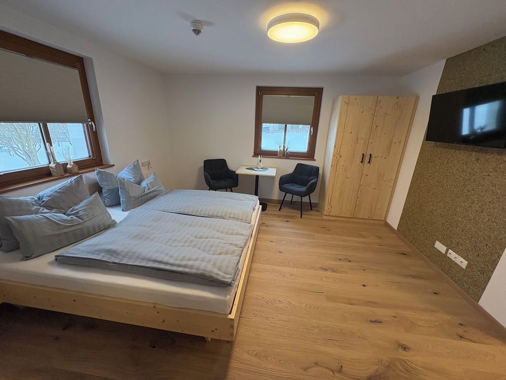 Double or Twin Room photo 1