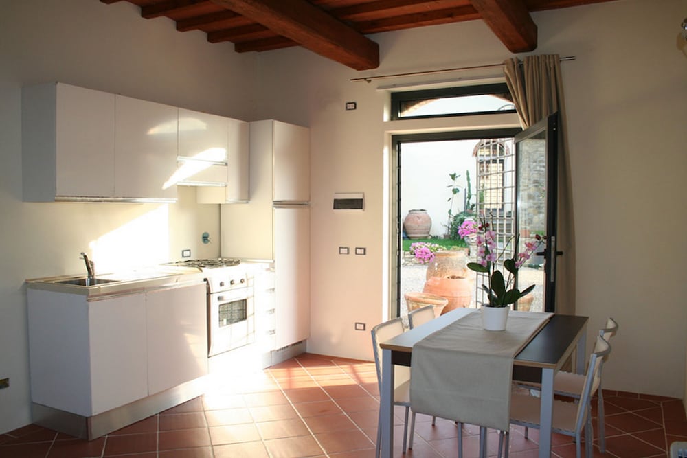 Deluxe Apartment, 2 Bedrooms, 2 Bathrooms photo 3
