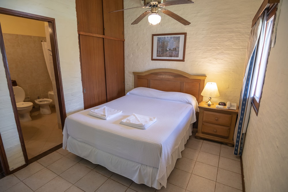 Deluxe Bungalow