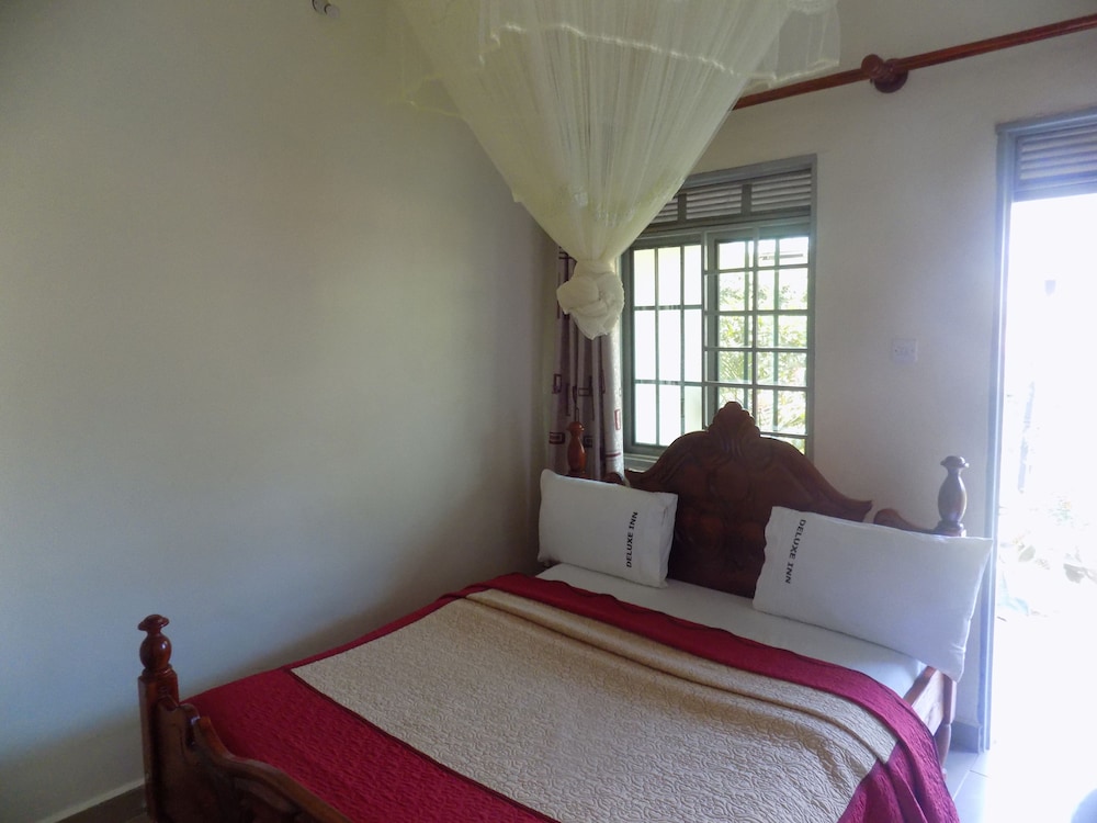 Standard Double Room photo 3